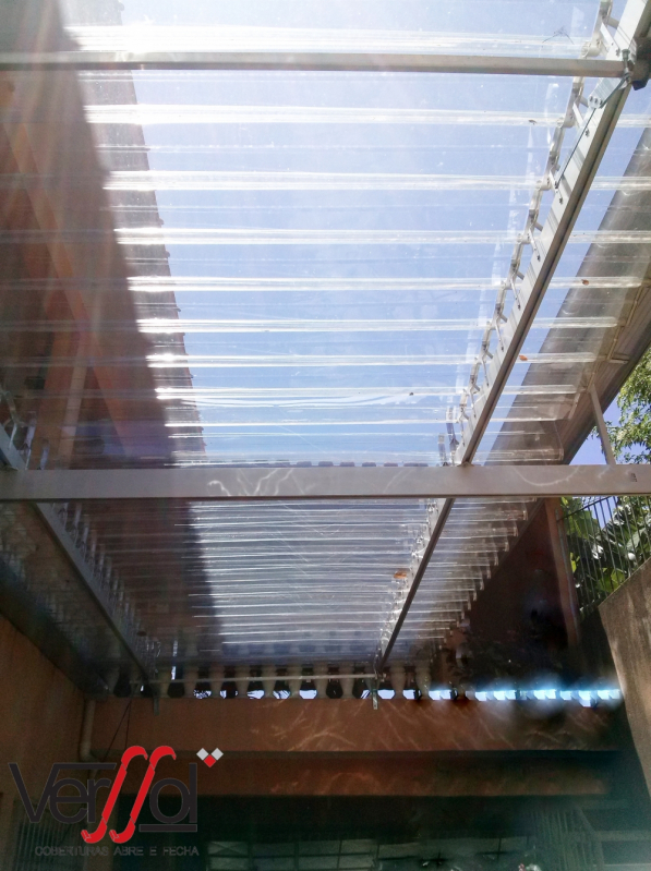 Instalação de Telhado de Vidro para Cobertura Nova Iguaçu - Telhado de Vidro Retrátil